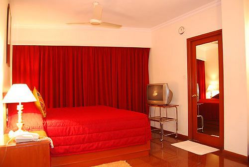 Hotel Breeze Residency 11