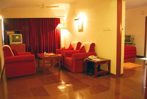 Hotel Breeze Residency 14