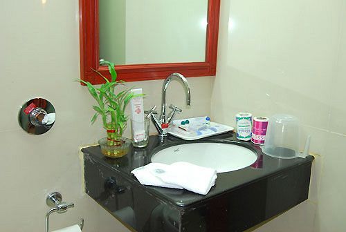 Hotel Breeze Residency 16