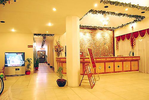 Hotel Breeze Residency 2