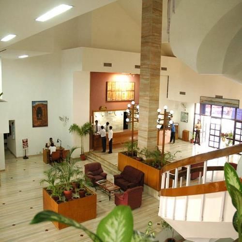 Hotel Lake View Ashok 9