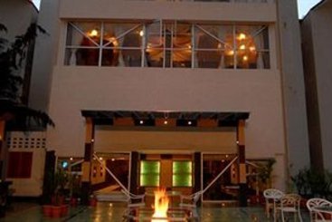 Hotel Arif Castles 13