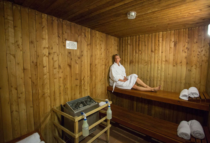 Copthorne Hotel Commodore Christchurch Airport 20