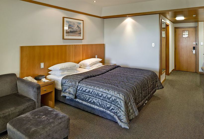 Copthorne Hotel Commodore Christchurch Airport 8