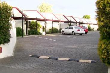 Gothic Heights Motel