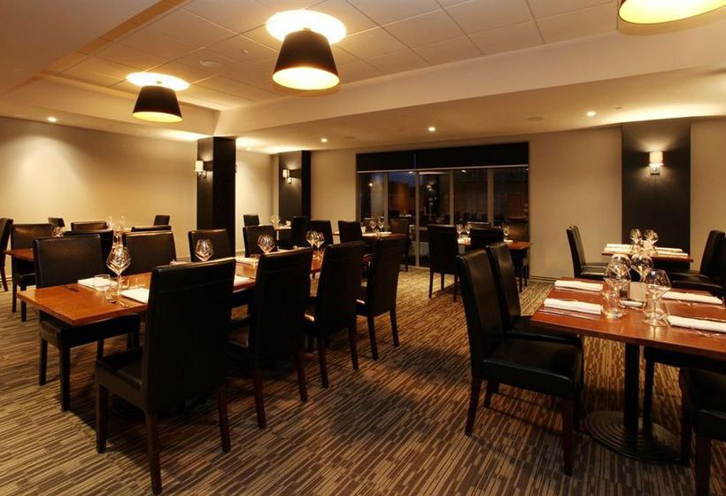 Hotel Latimer Motor Lodge 13