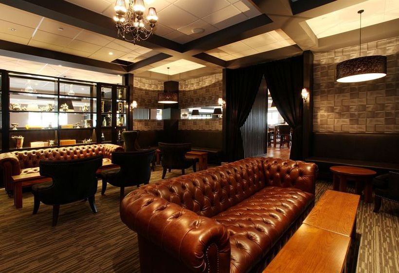 Hotel Latimer Motor Lodge 14