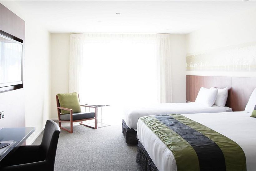 Hotel Latimer Motor Lodge 18