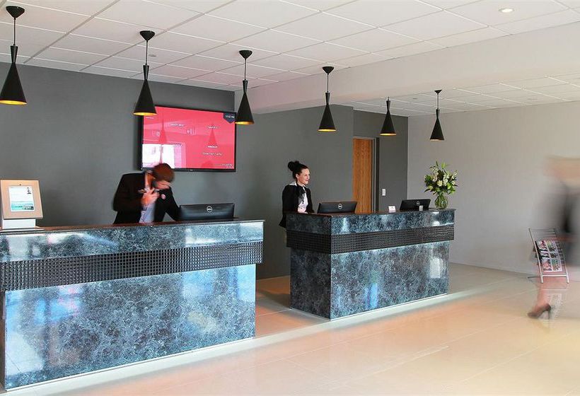 Hotel Latimer Motor Lodge 7