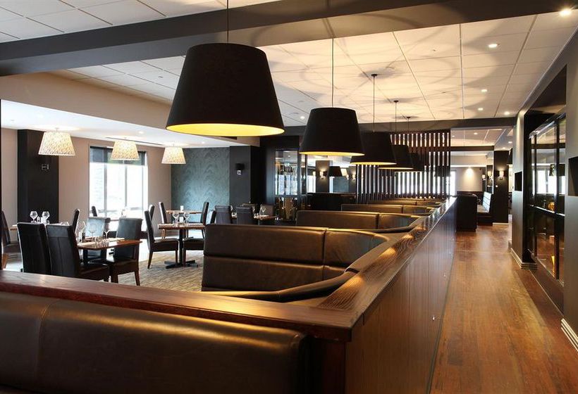 Hotel Latimer Motor Lodge 9