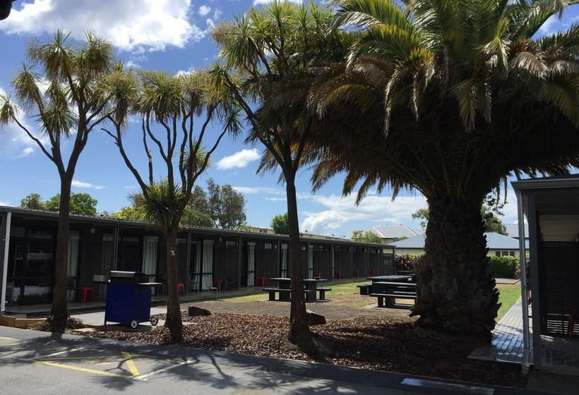 Hotel All Stars Inn on Bealey 4