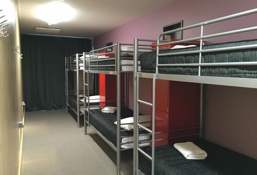 Hotel All Stars Inn on Bealey 5