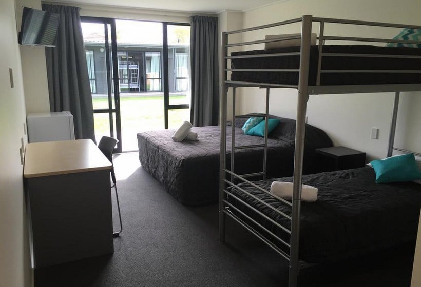 Hotel All Stars Inn on Bealey 7