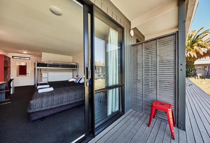 Hotel All Stars Inn on Bealey 9