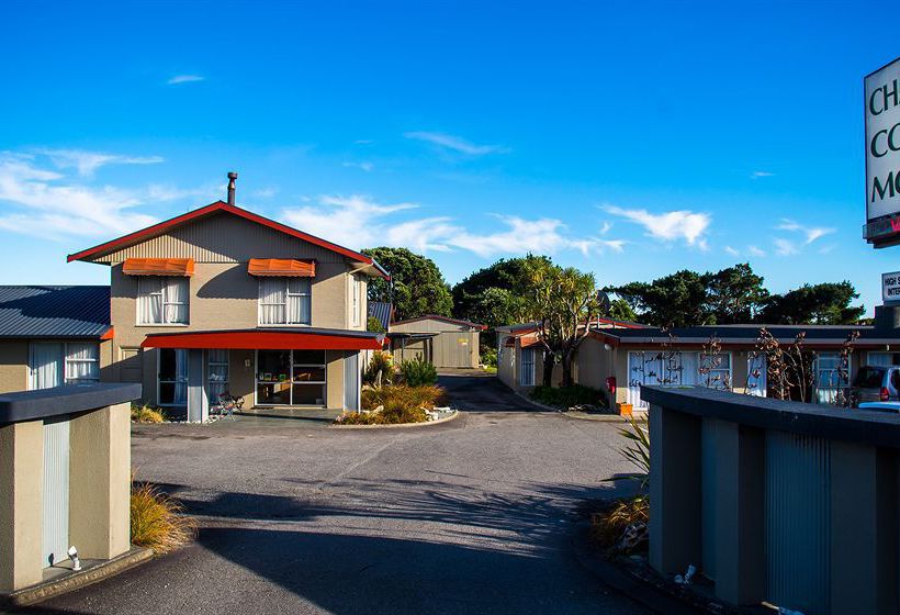 Charles Court Motel 8