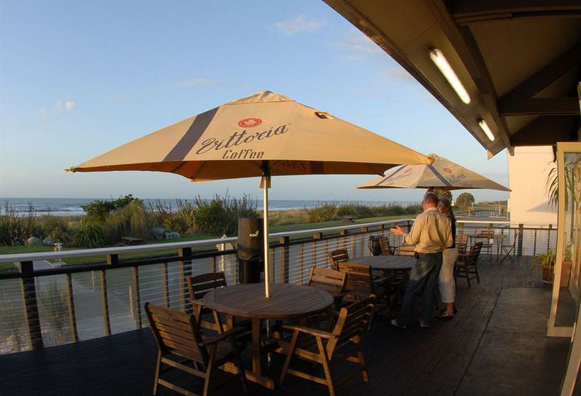 Hotel Beachfront Hokitika 2