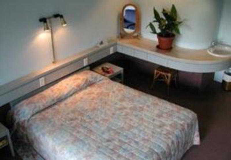 Hotel Quality Inn Angus 5