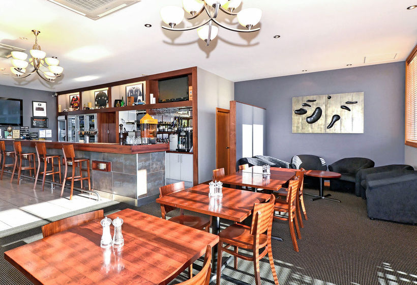 Quality Hotel Leisure Lodge