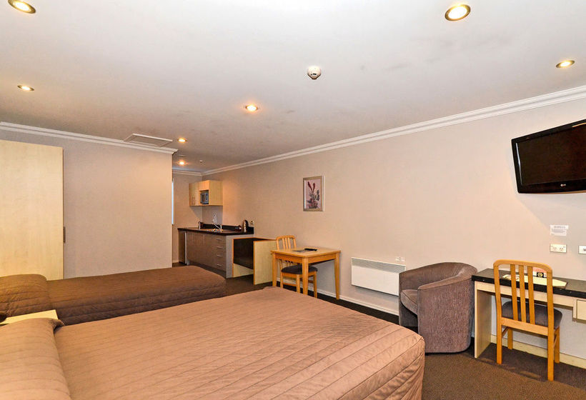 Quality Hotel Leisure Lodge 20