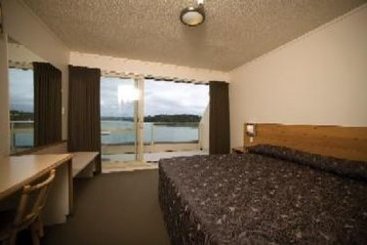 Resort Heartland Beachcomber 1