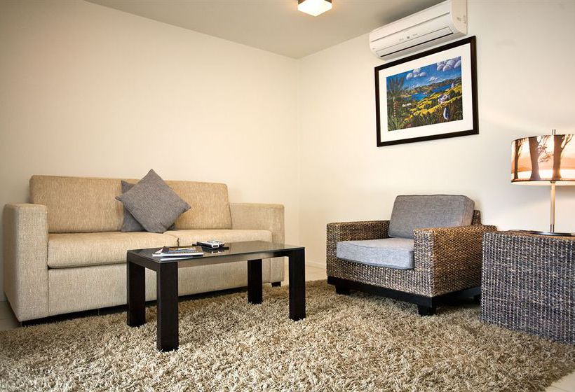 Hotel Sea Spray Suites 12