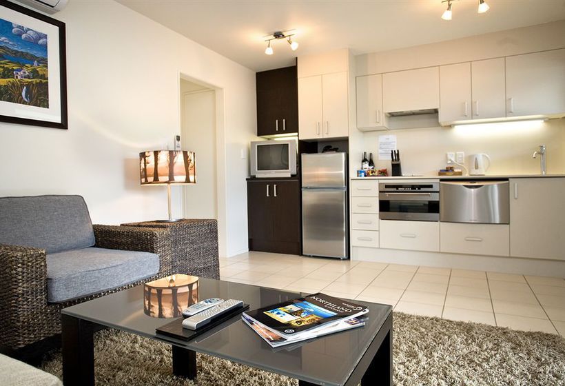 Hotel Sea Spray Suites 14