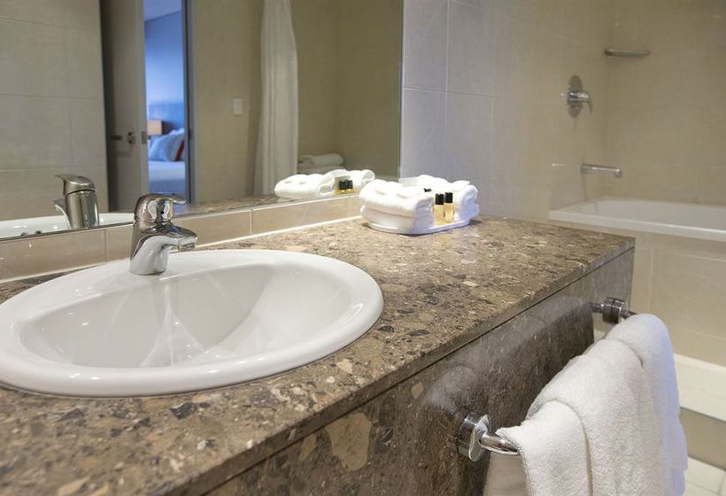 Copthorne Hotel Palmerston North 4