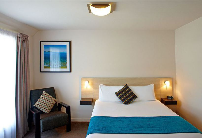 Picton Yacht Club Hotel 4