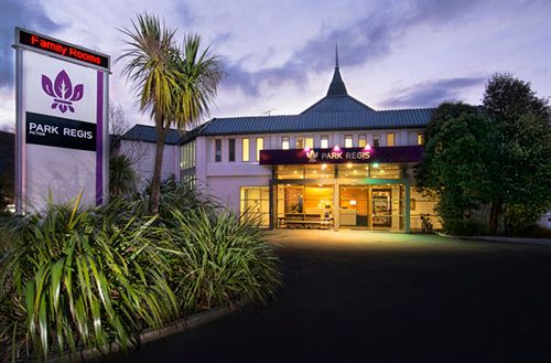 Picton Yacht Club Hotel 8