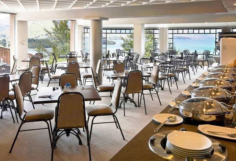 Hotel Mercure Queenstown Resort 8