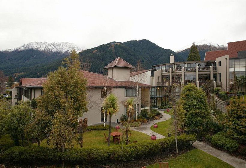 Copthorne Hotel & Resort Queenstown Lakefront 1