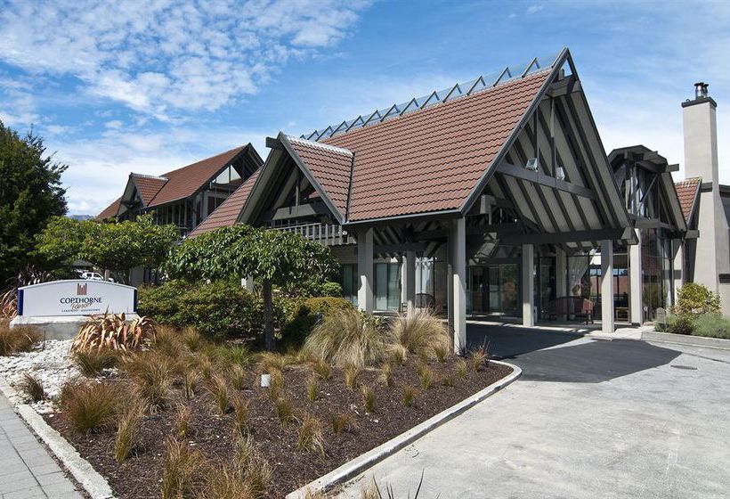 Copthorne Hotel & Resort Queenstown Lakefront 10