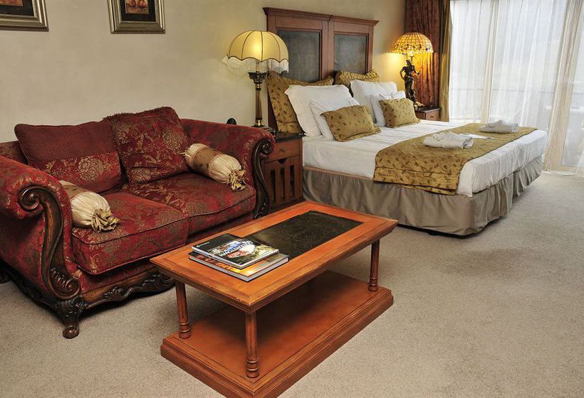 Resort Distinction Queenstown. Nugget Point Boutique Hotel & Spa 5