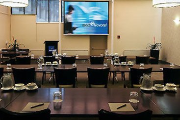 Hotel Gardens Parkroyal 19