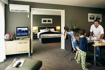 Hotel Gardens Parkroyal 7