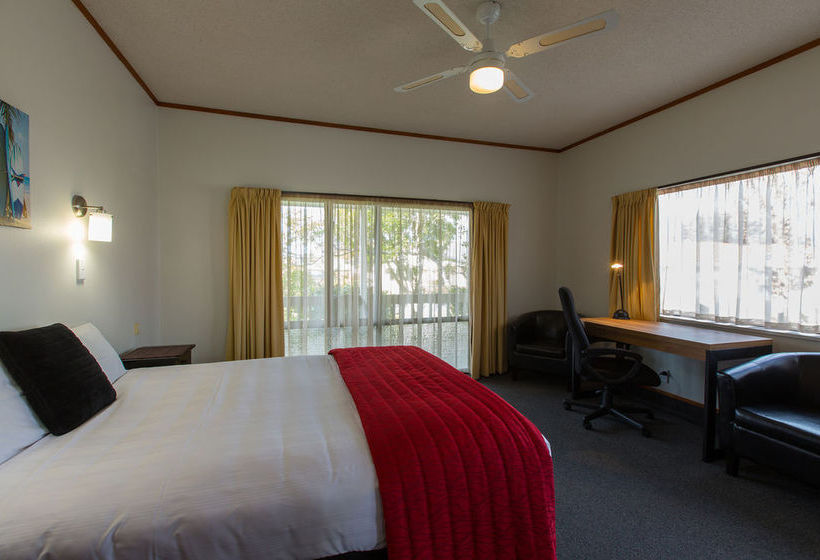 Hotel Summit Motor Lodge 11