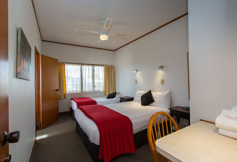 Hotel Summit Motor Lodge 15