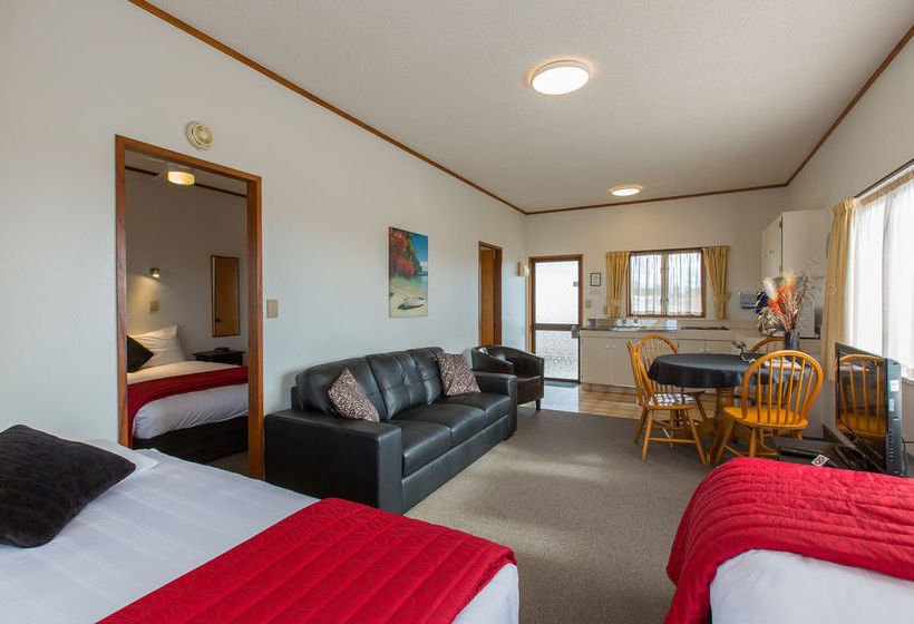 Hotel Summit Motor Lodge 17