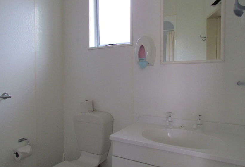 ASURE Amber Court Motel Te Anau 2