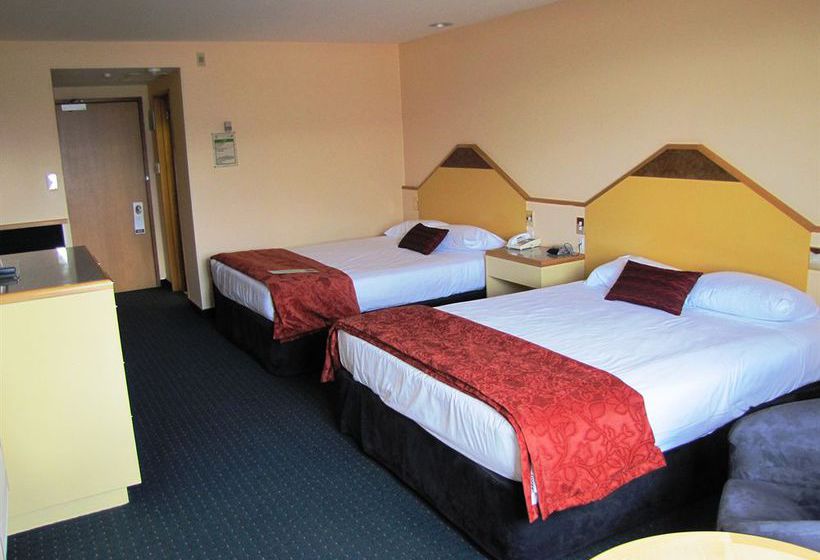 Resort Distinction Luxmore 13