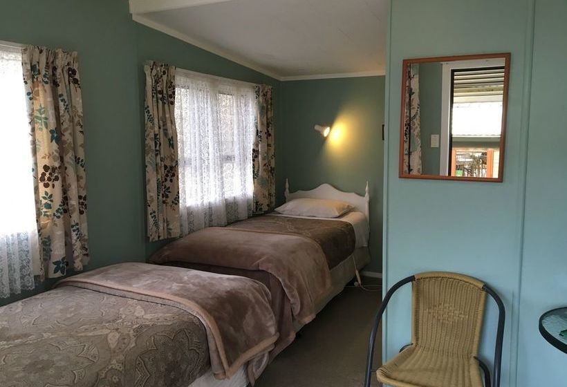 Hotel Waitomo Caves 2