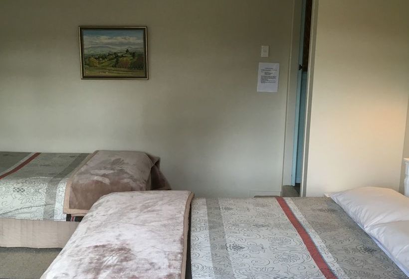 Hotel Waitomo Caves 4