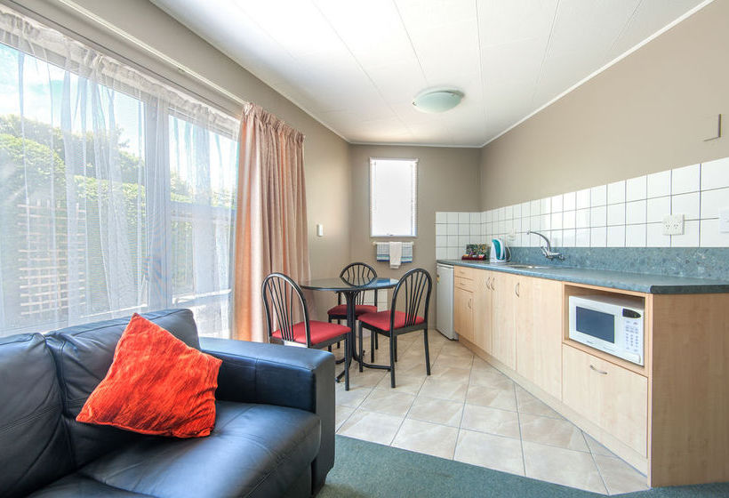 Best Western Manuka Crescent Motel 17
