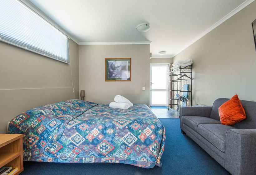 Best Western Manuka Crescent Motel 19