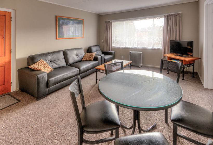 Best Western Manuka Crescent Motel 5