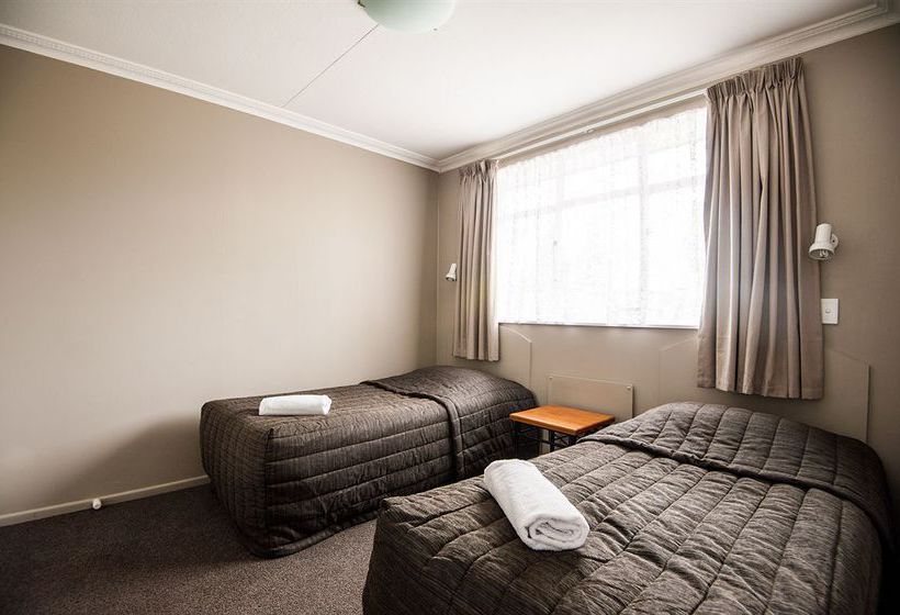 Best Western Manuka Crescent Motel 9