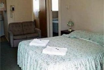 Buller Bridge Motel 1