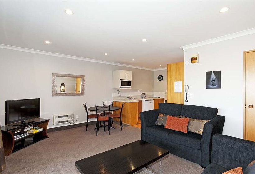 Hotel Strathern Motor Lodge