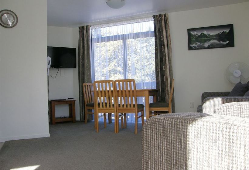 Asure Hanmer Inn Motel 13