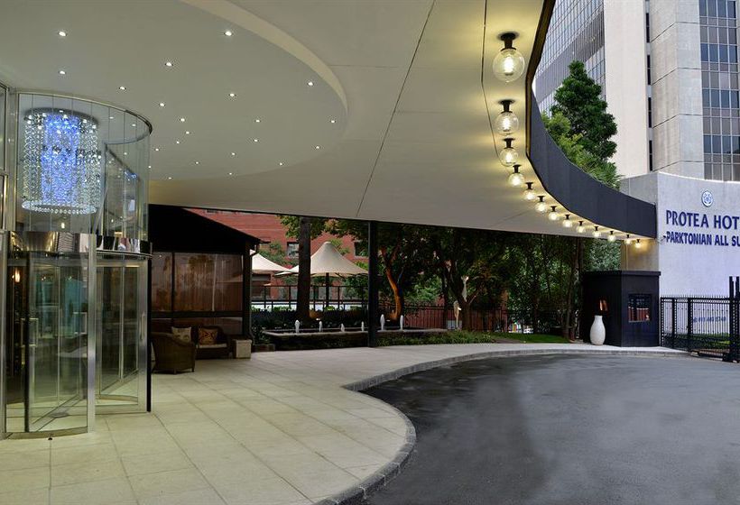 Protea Hotel Johannesburg Parktonian All-Suite 17